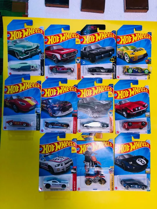1%20piece%20of%20hot%20wheel%20car%20disney%20car%20at%20best%20price%20die%20cast%20toy%20car%20metal%20car%20ftee%20wheel%20-%20Image%203