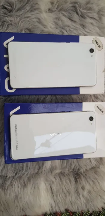 VIVO%20x5%20pro%20D%204/64%20GB%20PTA%20APPROVED%20COMPLETE%20ACCESSORIES%20-%20Image%207