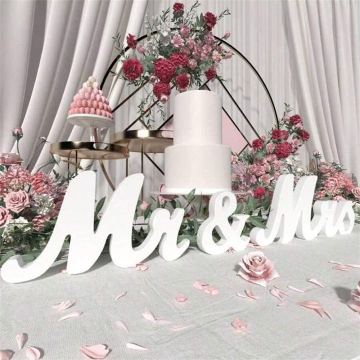 3pcs/set Wooden Mr & Mrs Sign Decoration For Wedding Party, Ceremony Check-In Desk, Dining Table, Suitable For Home, Hotel Decor