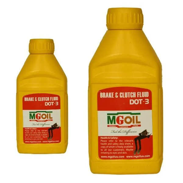 BRAKE%20FLUID%20DOT.3%20%E2%80%93%20500%20ML%20PLASTIC%20-%20Image%202