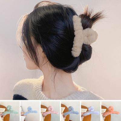Large Women Fluffy Hair Claw Solid Color Faux Rabbit Fur Shark Clip Soft Warm Barrette Elegant Winter Hair Accessories