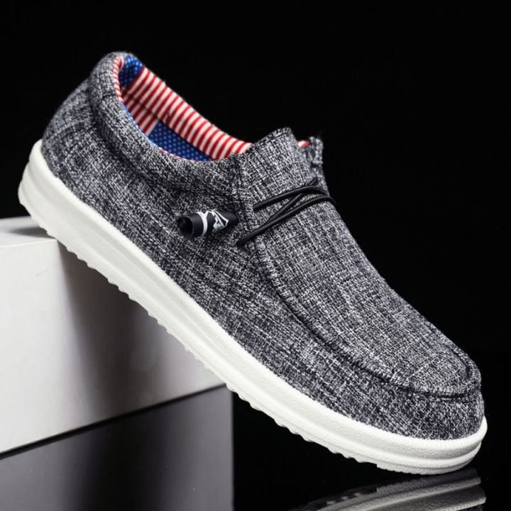 Men's%20loafers%20-%20A%20comfortable,%20stylish%20and%20breathable%20fabric%20shoe%20style,%20suitable%20for%20both%20business%20and%20casual%20occasions,%20and%20an%20-%20Image%207