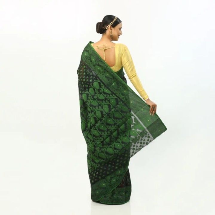 Tangail%20black%20green%20combination%20jamdani%20saree/matching%20jamdani%20saree%20-%20Image%202