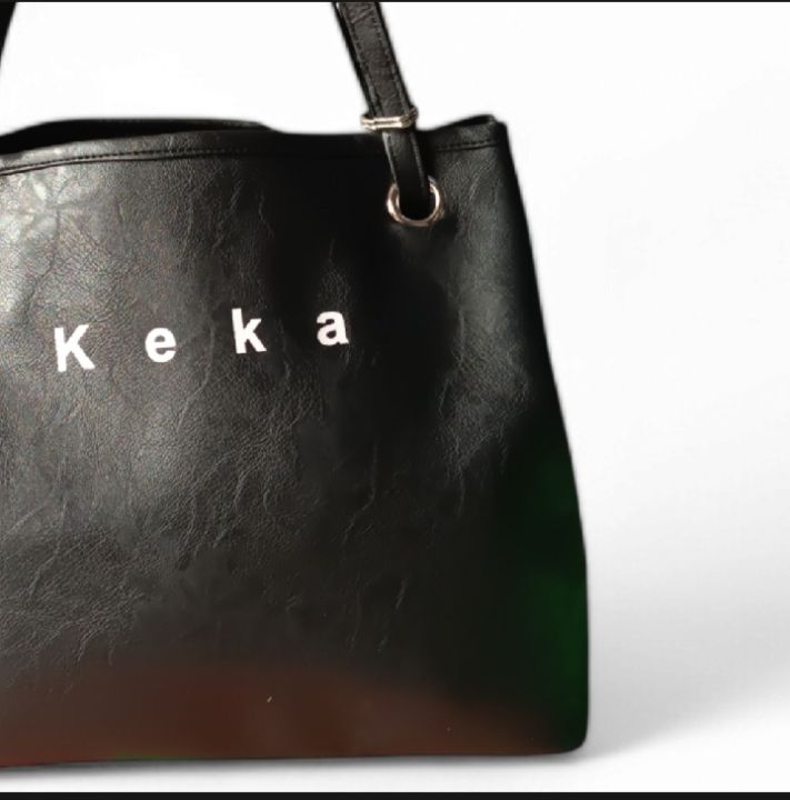Keka%20bag/Stylish%20Black%20Tote%20Bag%20for%20Women%20Elegant%20"Keka"%20Design%20-%20Image%202