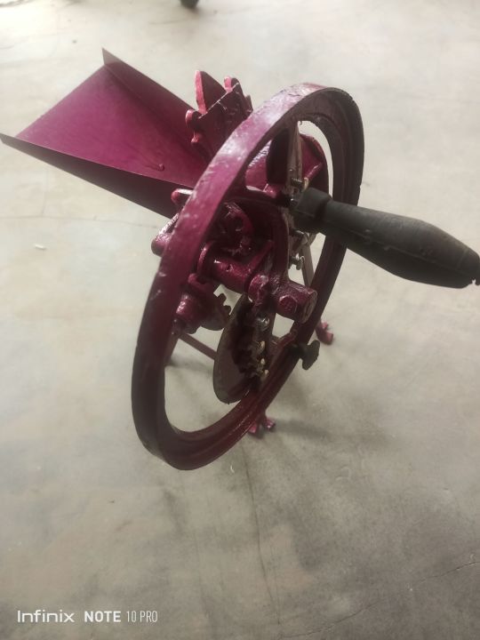 Saag%20&%20palak%20and%20Mathe%20and%20vegitable%20Cutter%20toka%20Machine%20-%20Image%202