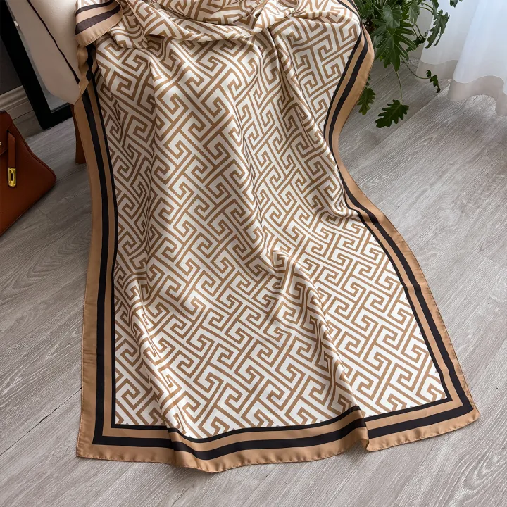 2025%20Spring%20180*90CM%20Fashion%20Dustproof%20Big%20Bandanna%20Popular%20Satin%20Finish%20Silk%20Shawls%20Scarves%20Luxury%20Print%20Sunscreen%20Beach%20Towel%20-%20Image%202