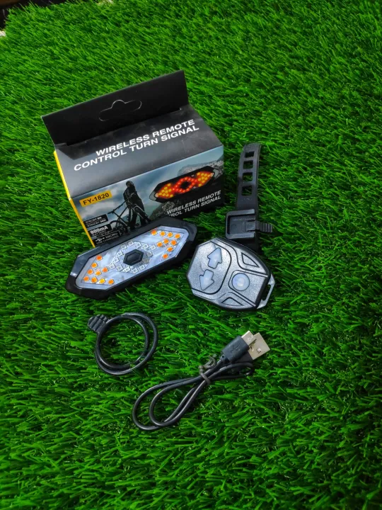 Bicycle%20Waterproof%20Turn%20Signals%20Remote%20Control%20Bicycle%20Direction%20Indicator%20MTB%20LED%20Rear%20Light%20USB%20Rechargeable%20Cycling%20Taillight%20with%20Horn%20-%20Cycle%20Accessories%20-%20Image%202