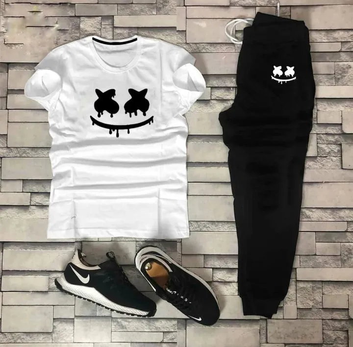 NEW%20STYLISH%20PRINTED%20T-SHIRT%20AND%20TROUSER%20FOR%20BOYS%20&%20MEN%20-%20Image%204