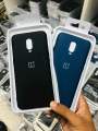 For Oneplus 6 and 6T Soft Silicone Cases Shockproof Round Edge Camera Bumper Phone Back Cover.