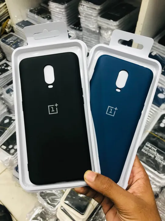 For%20Oneplus%206%20and%206T%20Soft%20Silicone%20Cases%20Shockproof%20Round%20Edge%20Camera%20Bumper%20Phone%20Back%20Cover%20-%20Image%203