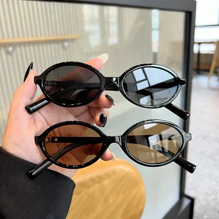 Ins%202025%20Luxury%20Designer%20UV400%20Sunglasses%20Women%20Men%20New%20Trendy%20Oval%20Sun%20Glasses%20Ladies%20Vintage%20Small%20Round%20Gafas%20De%20Sol%20-%20Image%203