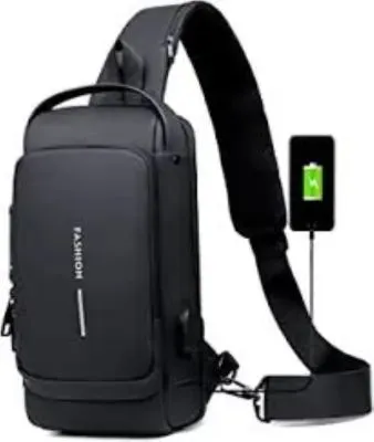 Multipurpose%20Patent%20Leather%20Chest%20Bag%20Biker%20Bag%20-%20Waterproof%20Men's%20Travel%20Bags%20to%20Keep%20Your%20Belongings%20Safe%20-%20Chest%20Bags%20with%20Charging%20-%20Image%209
