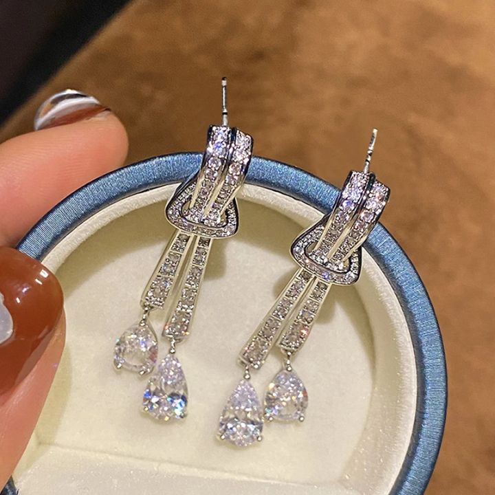 Huitan%20Bling%20Bling%20Long%20Tassels%20CZ%20Drop%20Earrings%20for%20Women%20Elegant%20Charms%20Wedding%20Party%20Jewelry%20Trendy%20Hot%20Sale%20Ear%20Accessories%20-%20Image%205