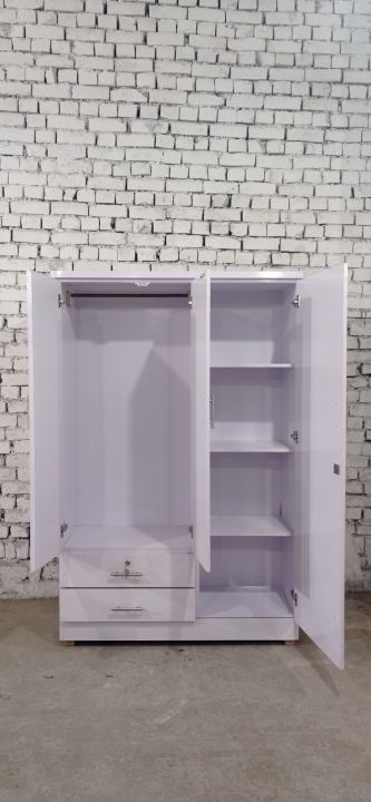 White%20Almari%20%7C%20New%20Almari%20%7C%20Black%20Almari%20%7C%20costumize%20almari%20-%20Image%204