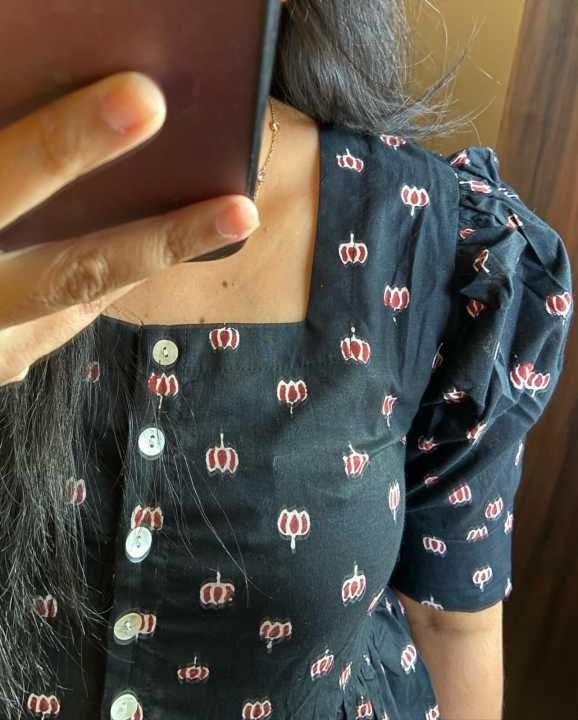 New%20Exclusive%20Designed%20Kaptan%20Screen%20Print%20Gown%20One%20Piece%20Long%20Kurti%20For%20Stylish%20Women%20And%20Girls%20Outfit%20-%20Image%204