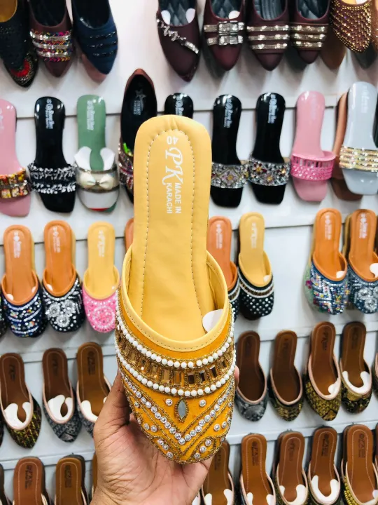 Ladies%20Pakistani%20Design%20Nagra%20Juttie%20Flat%20Sandal%20-%20Flat%20Half%20Nagra%20Shoes%20-%20Image%204