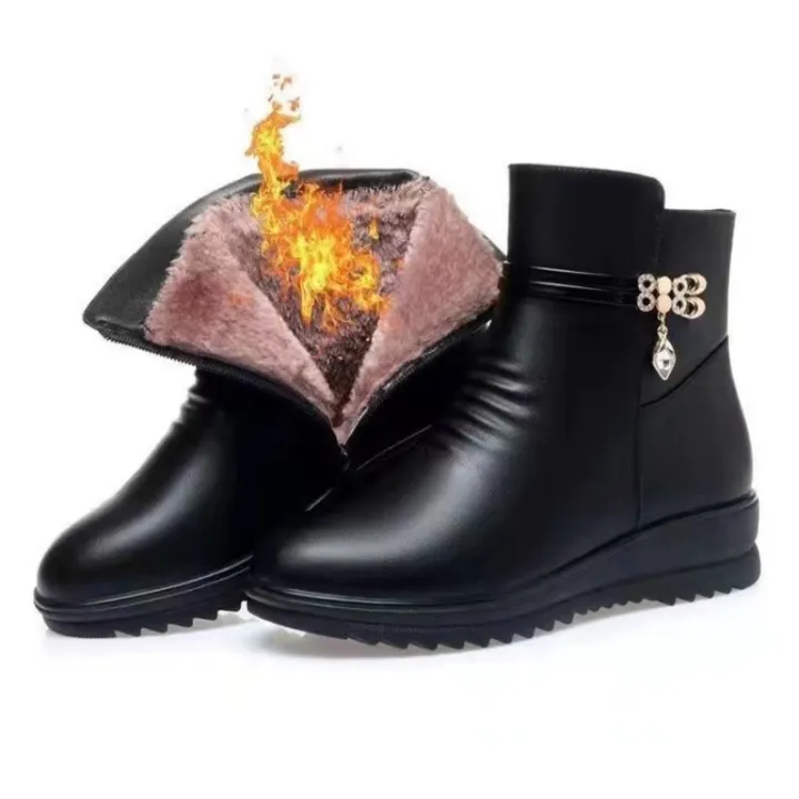 Leather%20Women%20Boots%202024%20Winter%20Thick%20Wool%20Lined%20Genuine%20Leather%20Women%20Snow%20Boots%20Large%20Size%20Women%20Winter%20Shoes%20-%20Image%202