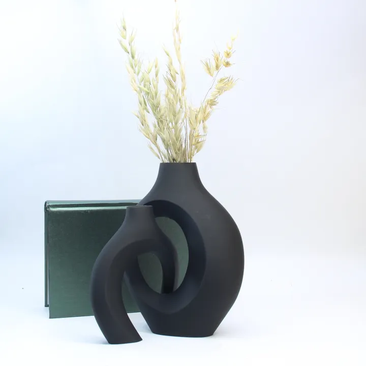A%20Set%20of%20Hugging%20Vase%20Ornaments,%20Home%20Decoration%20Ornaments%20Vase,%20Dry%20Vase,%20Office,%20Entrance%20Cabinet%20Decorative%20Vase%20-%20Image%202