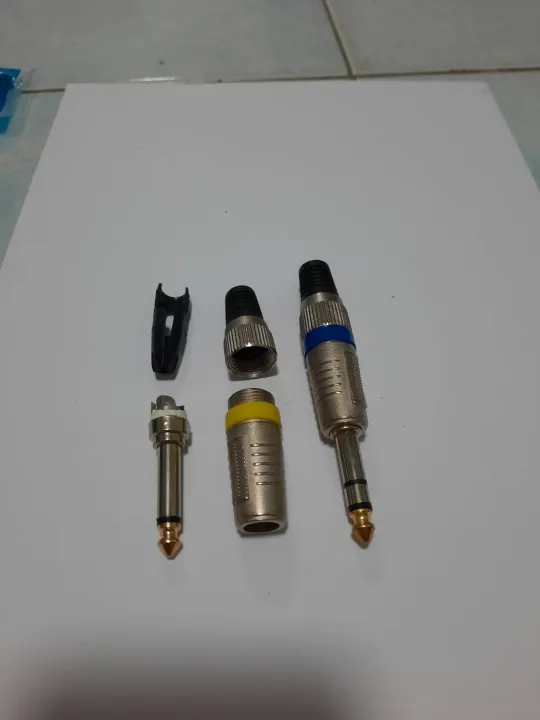 St%20mic%20end%20plugs%20-%20Image%202