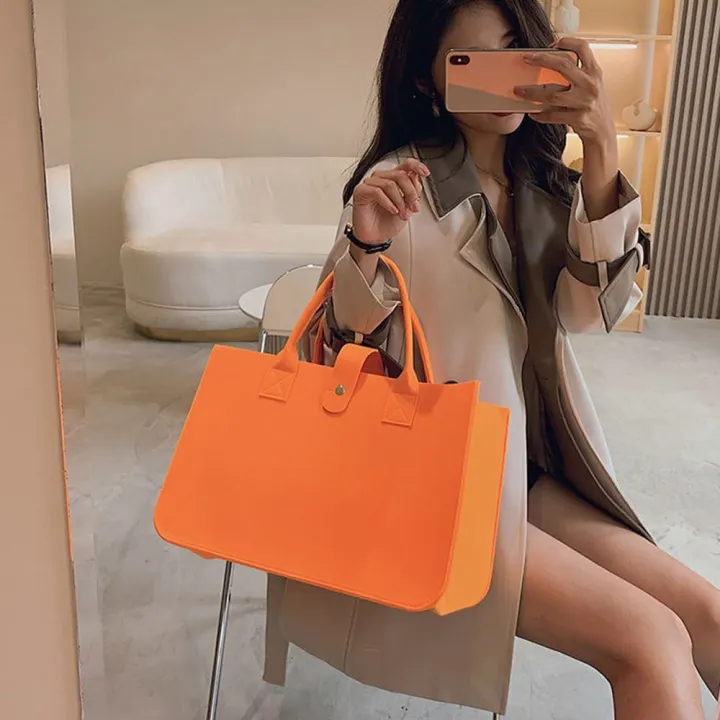 Portable%20Large%20Capacity%20Mummy%20Bag%20%20Women%20Felt%20Shoulder%20Bag%20Simple%20Solid%20Color%20Messenger%20Bag%20Handbag%20Travel%20Casual%20Crossbody%20Bags%20-%20Image%203
