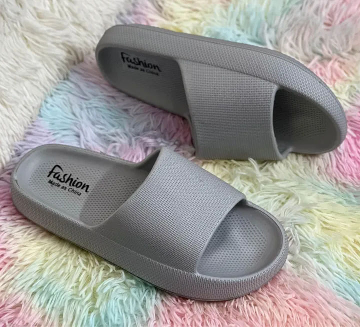 Trendsetter%20-Upscale%20Living%20-New%20Comfortable%20Solid%20Slides%20Slippers%20Sandal%20for%20Men-%20Inventive%20Choice%20Preferble%20-%20Low%20Hassle%20and%20Maintanance%20-%20Image%209