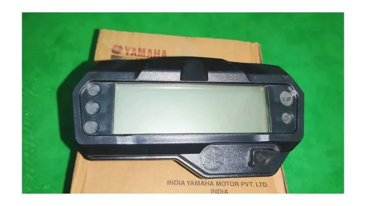 fz%20v2%20headlight%20complete%20-%20Image%206