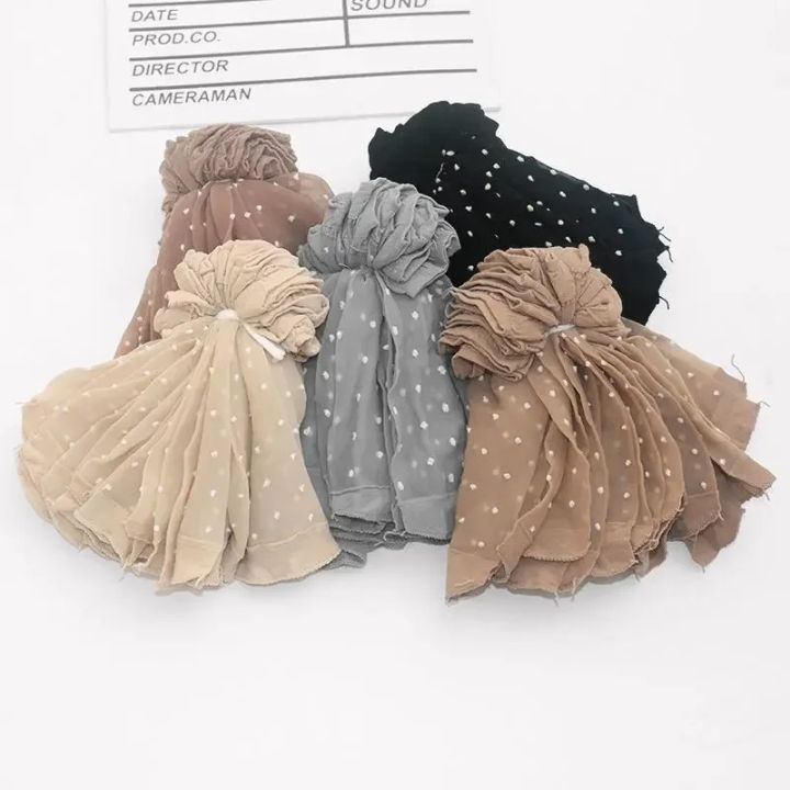 Black%20Dot%20Transparent%20Socks%20Ultra-thin%20Elastic%20Women%20Crystal%20Silk%20Socks%20Nylon%20Fashion%20Ladies%20Summer%20Short%20Ankle%20Socks%20-%20Image%204