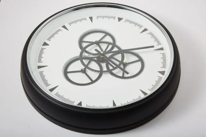 Wall%20Clock%20Moving%20Gear%20%7C%20Wall%20Clock%20Steel%20And%20Glass%20%7C%20Elegant%20Wall%20Clock%20-%20Image%202