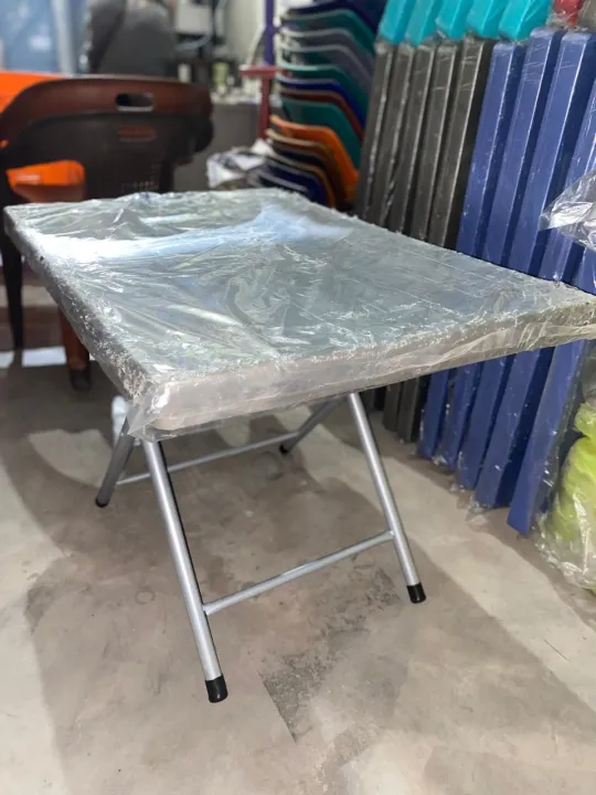 Rattan%20Folding%20Table%20Steel%20Plastic%20with%20Beautiful%20Design%20and%20easily%20folded%20,%20together%20%20and%20stored%20-%20Image%205