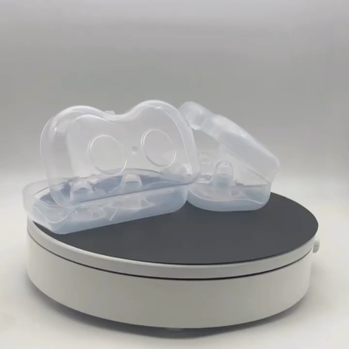 2 Piece Nipple Shield with Carrying Box BreastFeeding Nipple 1box