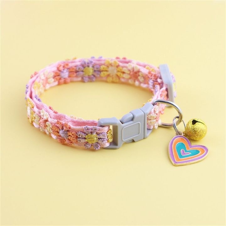 Fashion%20Rainbow%20Flower%20Cat%20Collar%20With%20Bell%20-%20Image%203
