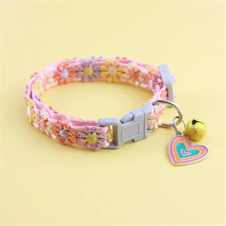 Fashion%20Rainbow%20Flower%20Cat%20Collar%20With%20Bell%20-%20Image%203
