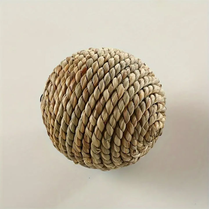Handmade%20straw%20and%20rattan%20pet%20ball%20water%20grass%20ball%20parrot%20foot%20ball%20rabbit%20hamster%20cat%20pet%20chew%20toy%20ball%20chew%20toy%20to%20clean%20teet%20-%20Image%203