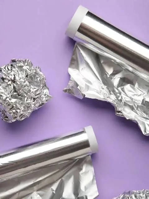 Aluminum%20foil%20Ultra-Thick%20Heavy%20Duty%20Household%20Aluminum%20Foil%20Roll%20-%20Heavy%20Duty%20Food%20Safe%20Foil%20Wrap%20-%20Best%20Kitchen%20Wraps%20&%20Baking%20need%20-%20Image%207