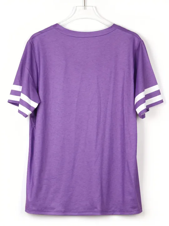 Plus%20Size%20Women%20Casual%20T-shirt%20Love%20Print%20V-Neck%20Short-Sleeved%20Top%20For%20Valentine's%20Day%20Gifts%20-%20Image%203