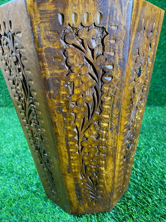 Wooden%20basket%20with%20beautiful%20carving%20design%20-%20Image%202