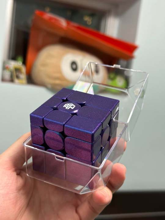 GAN%20Mirror%20Cube%20UV%203x3%20Purple%20%E2%80%93%20Magnetic%20Shape%20Mod%20Speed%20Cube%20UV%20Coated%20Puzzle%20-%20Image%202