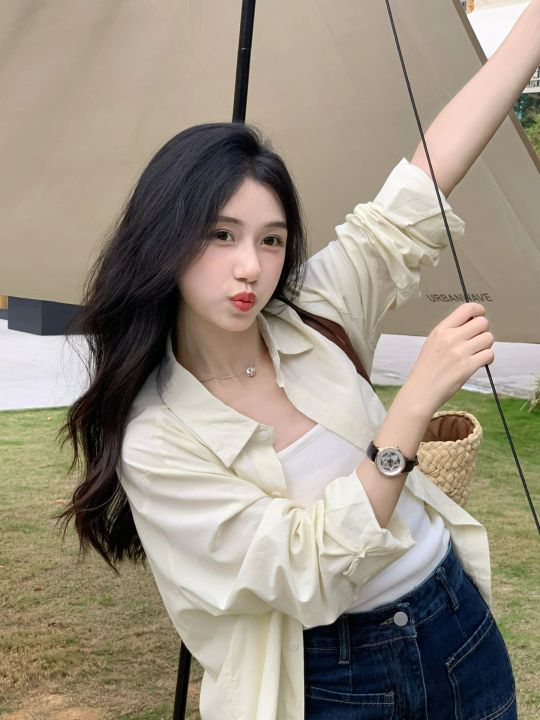 Clear%20Stock%20%F0%9F%92%A5%20%20%20Sfb008%20%F0%9F%98%81%20Women's%20Long-Sleeved%20Collared%20Shirt,%20Simple%20Solid%20Color,%20Oversize,%20Casual%20Korean%20Style%20Fashion%20Work%20Shirt,%20the%20Fabric%20Is%20Bouncy%20and%20Doesn'T%20Stick%20to%20the%20Body.%20-%20Image%205