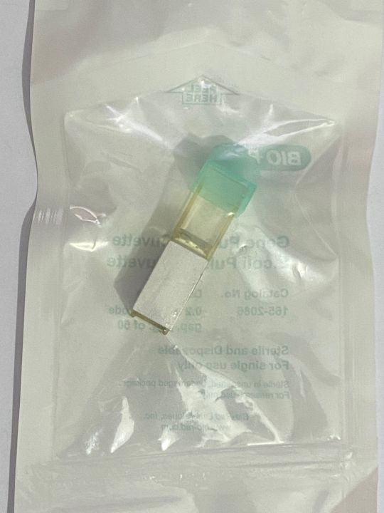 BIO%20RAD%20Electroporation%20Cuvette%20-%20Image%203