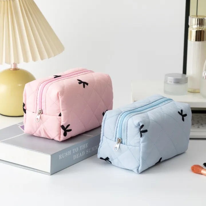 1pc%20Bowknot%20pencil%20case,%20with%20zipper%20portable%20stationery%20case%20storage%20bag%20,study%20supplies%20large%20capacity%20fashionable%20pencil%20case%20-%20Image%204