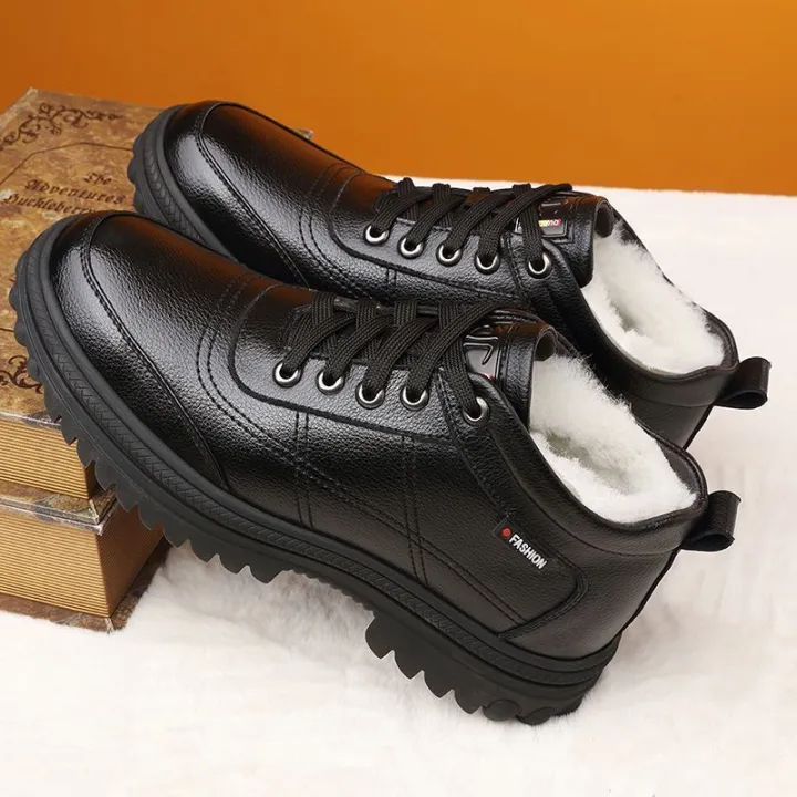 New%20Winter%20Men's%20boots%20Thickened%20Versatile%20Cotton%20Shoes%20Casual%20Padded%20Snow%20Boots%20Male%20Leather%20Shoes%20Outdoors%20non%20slip%20Shoe%20Botas%20-%20Image%204