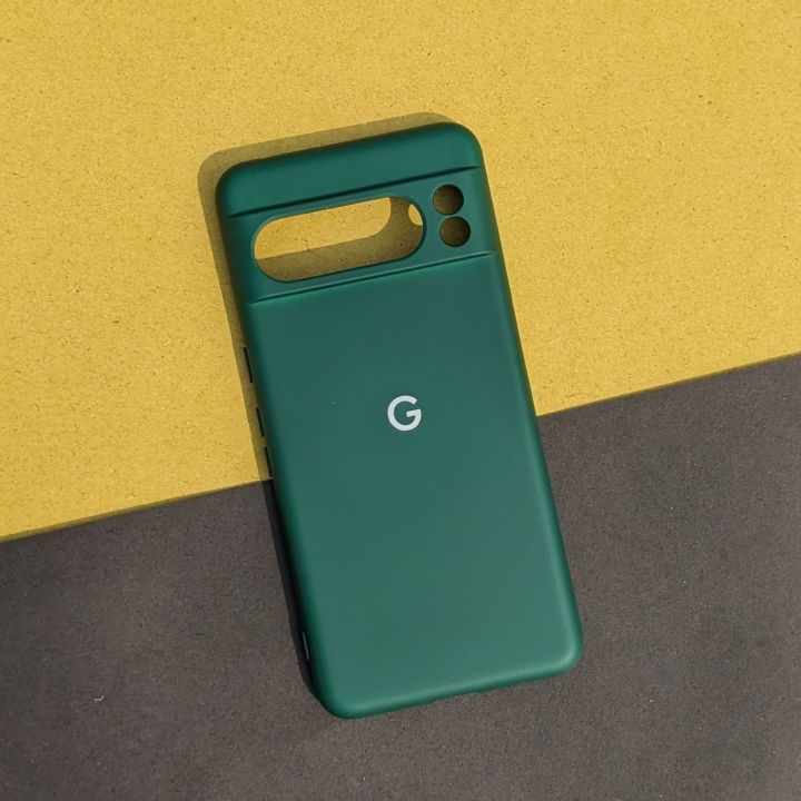 Google%20Pixel%208%20Pro%20Official%20Silicone%20Case/Back%20Cover%20With%20Logo%20-%20Image%204