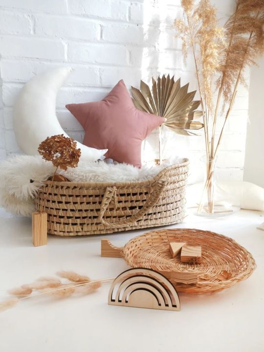 Soft%20Velvet%20Decorative%20Pack%20Of%202%20Kids%20Room%20Cushions-Moon%20And%20Star%20Shape%20Babies%20Craddle/%20Baby%20Cot%20Nursery%20Pillow%20-%20Image%205