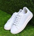 High sole white  sneakers, flexible ,comfortable .running shoes, winter shoes. 