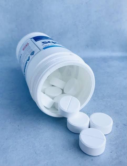 Drinking%20Water%20Purification%20%20Chlorine%20Tablets%20%7C%20Drinking%20water%20Disinfectant%20chlorine%20Tablets%20-%20Image%202