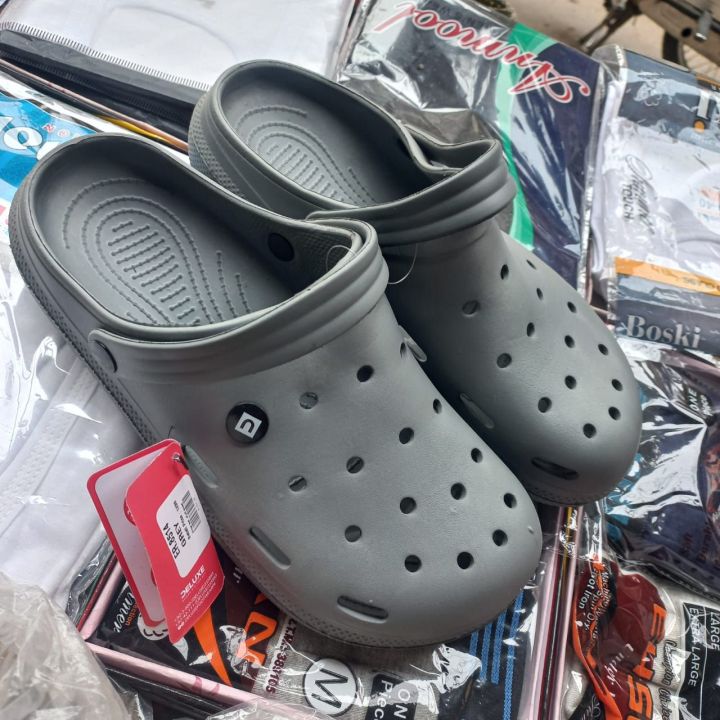 Crocs cheap rate on sale