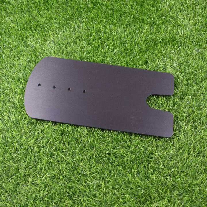 Golf%20Putting%20Mirror%20Training%20Aid%20-%20Alignment%20Practice%20Tool%20with%20Eye%20Line%20Guide,%20Portable%20Putter%20Trainer%20for%20Indoor/Outdoor%20-%20Image%204