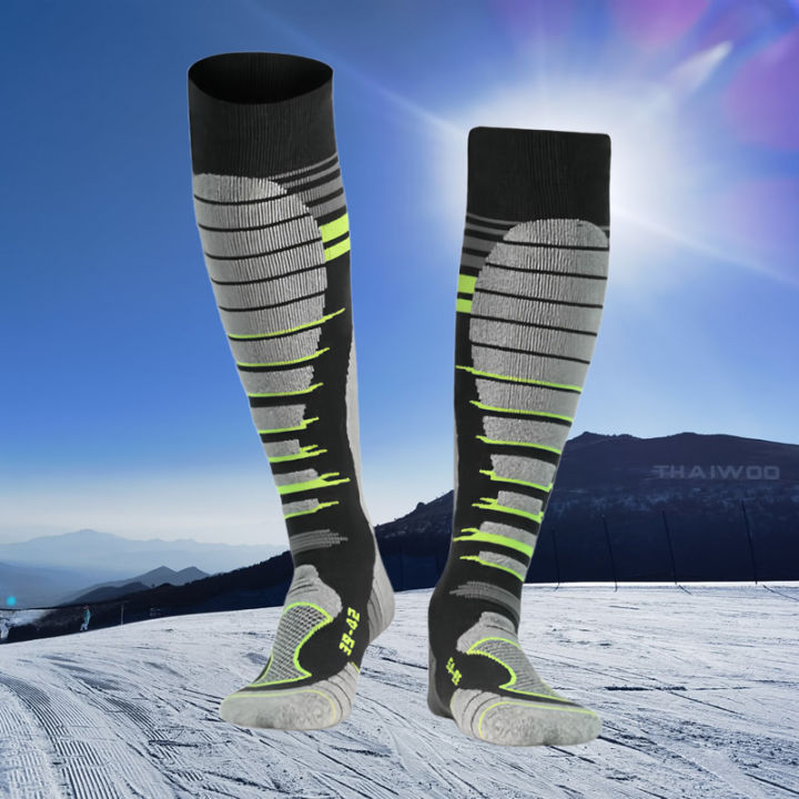 Merino%20Wool%20Ski%20Socks%20Cold%20Weather%20Socks%20for%20Men%20Women%20Snowboarding%20Snow%20Hunting%20Winter%20Thermal%20Knee-high%20Warm%20Socks%20-%20Image%203
