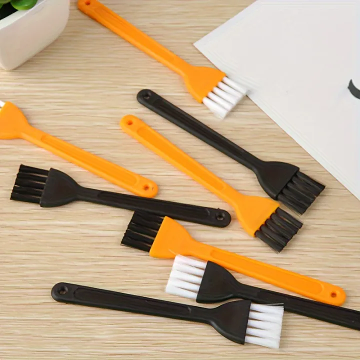 4pcs%20Computer%20Cleaning%20Brush%20Set%20-%20Multi-Purpose%20Portable%20Brushes%20for%20Keyboard,%20Laptop,%20Electronic%20Devices%20Maintenance%20-%20Image%203