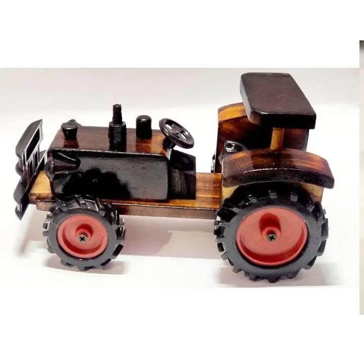 Handmade%20Wooden%20tractor%20-%20Image%203